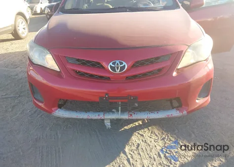2012 Toyota Corolla Le z USA, uszkodzony, nr VIN 5YFBU4EE5CP058947